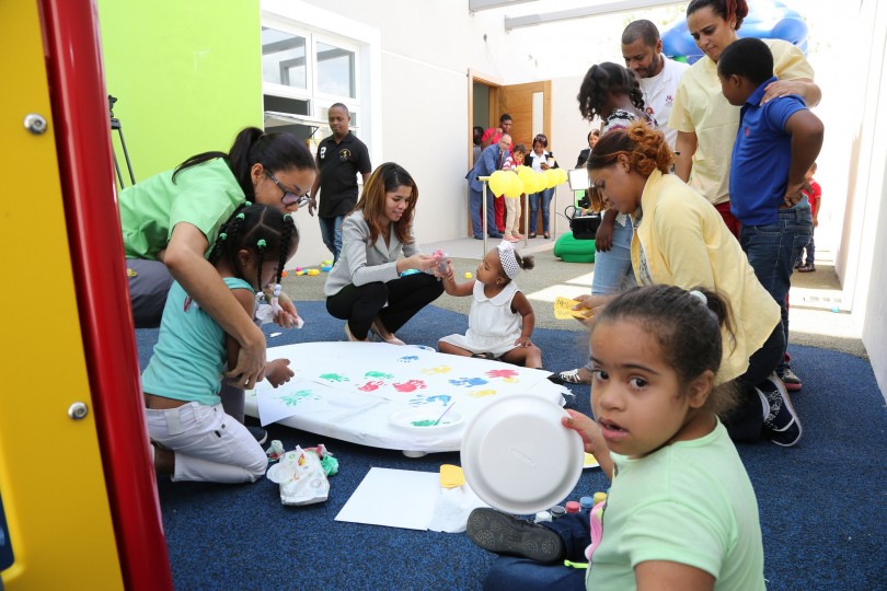 En centros CAID Santiago y San Juan imparten charlas para concienciar sobre síndrome de Down