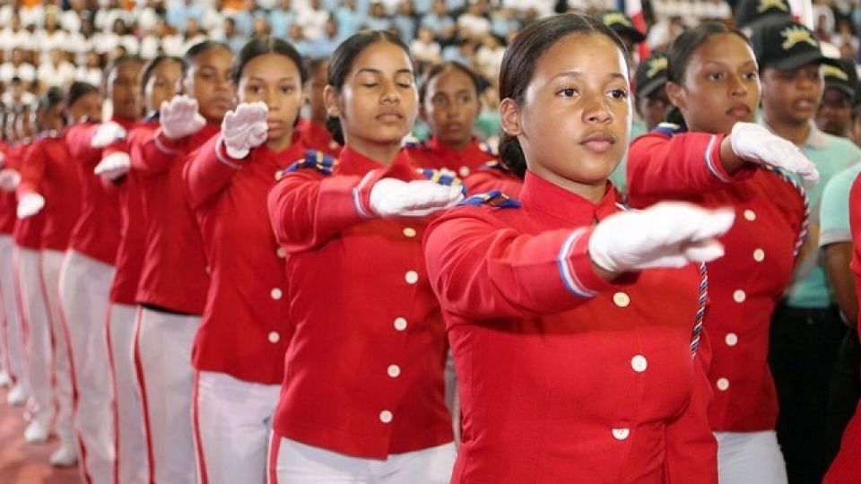Distrito 6 Regional 4 de Haina obtiene primer lugar en Festival Marcha Escolar 2017