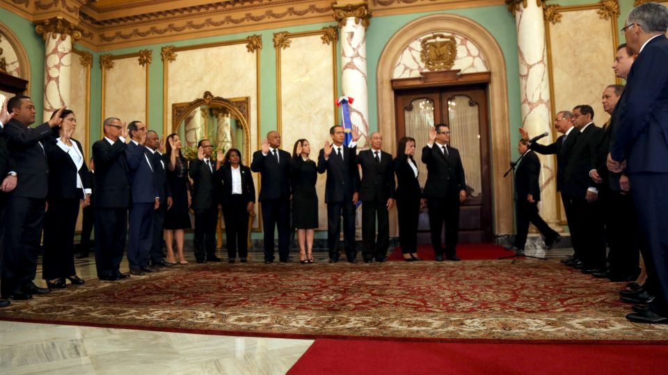 Danilo Medina juramenta nuevos miembros Tribunal Superior Electoral y Suprema Corte de Justicia