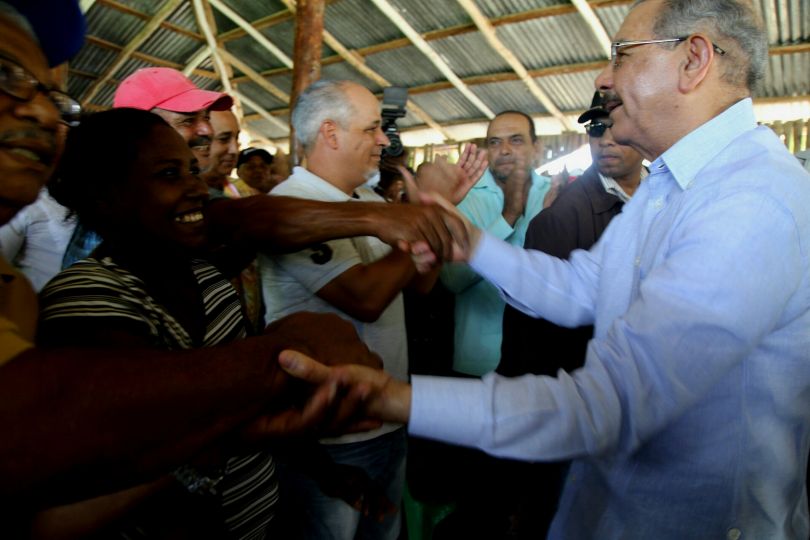 Apoyo sin precedentes a agropecuaria: Danilo lleva solidaridad a ganaderos de Río San Juan