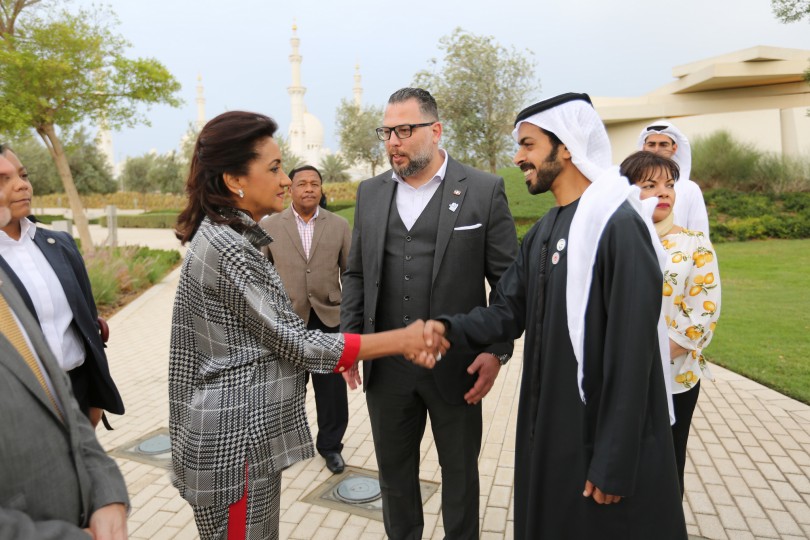 Primera dama Cándida Montilla visita Monumento Mártires Abu Dabi