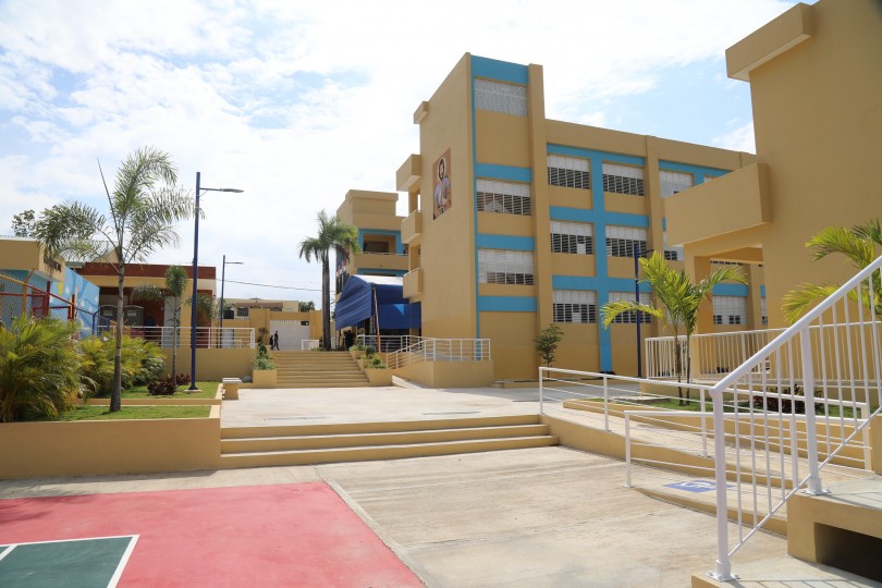 Construcción de escuelas, Municipio de Pedro Brand 