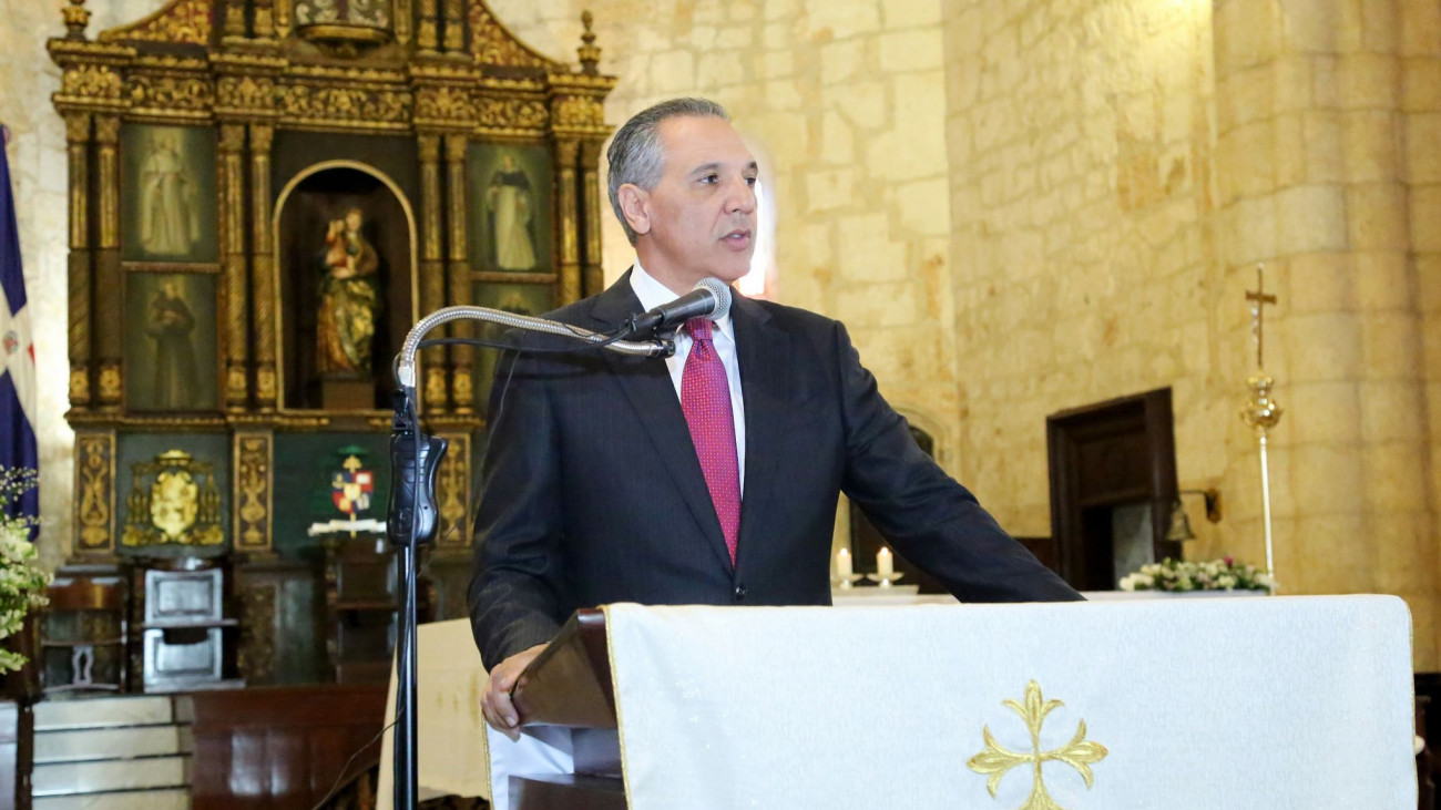 Ministro Administrativo de la Presidencia, José Ramón Peralta