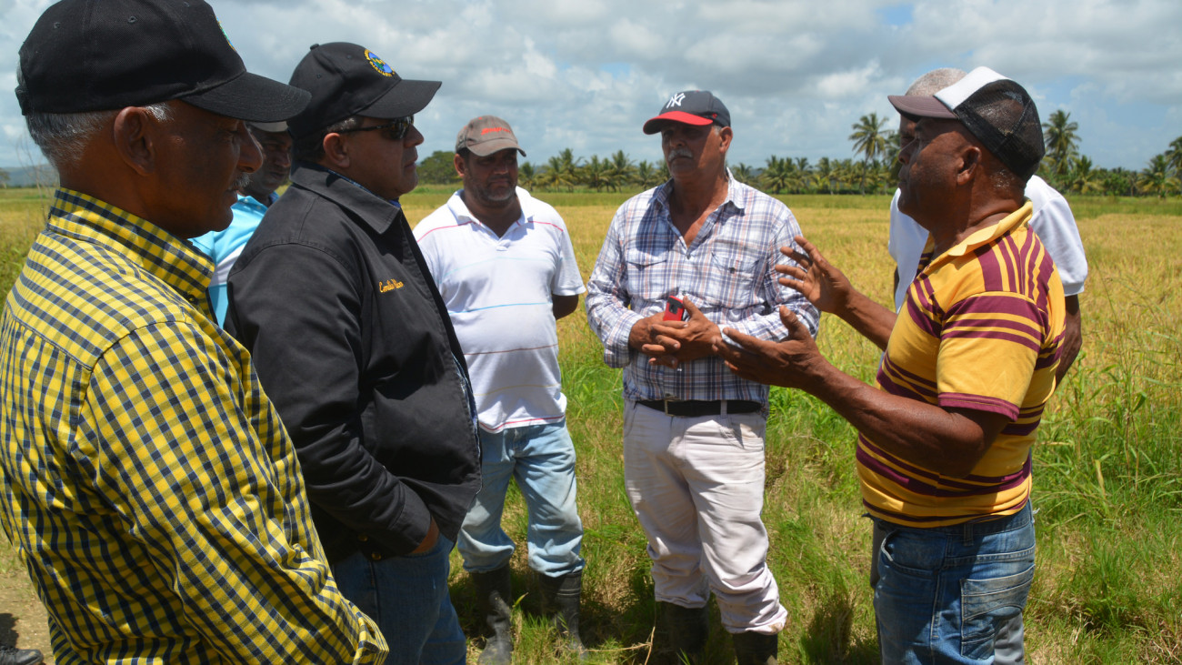 Danilo supervisa proyectos Reforma Agraria en Bajo Yuna y Arenoso 