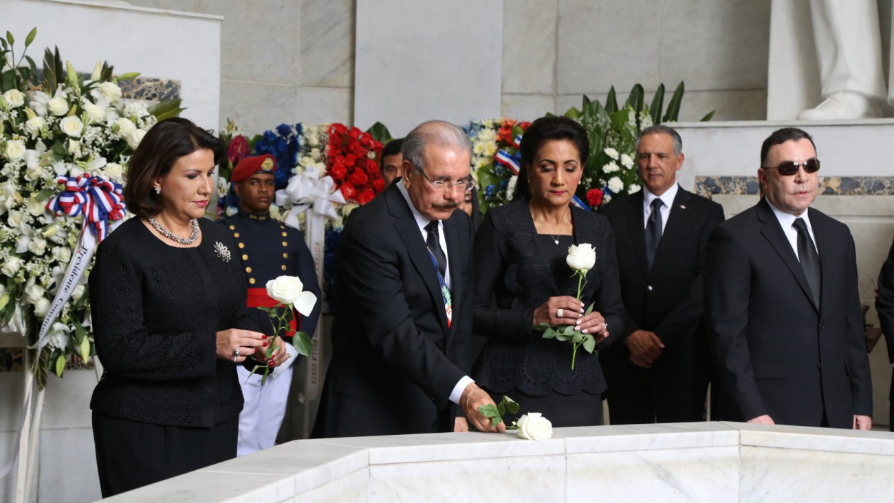 Presidente Danilo Medina rinde tributo a Padres de la Patria, en 175 aniversario Independencia Nacional