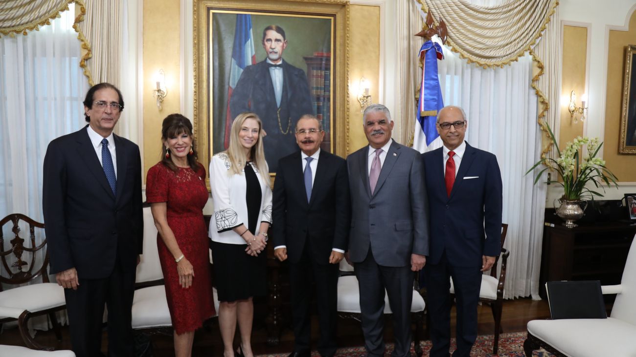 Presidente Danilo Medina recibe a subsecretaria Departamento Estado de Estados Unidos, Cindy Kierscht