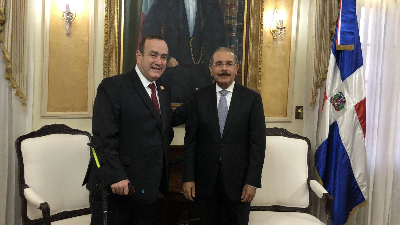 Danilo Medina saldrá a Guatemala a toma posesión de Alejandro Giammattei