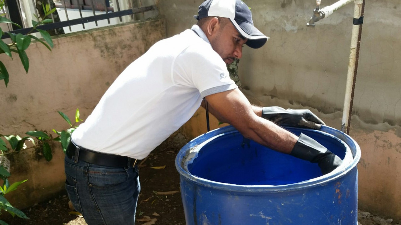 Campaña contra el dengue.