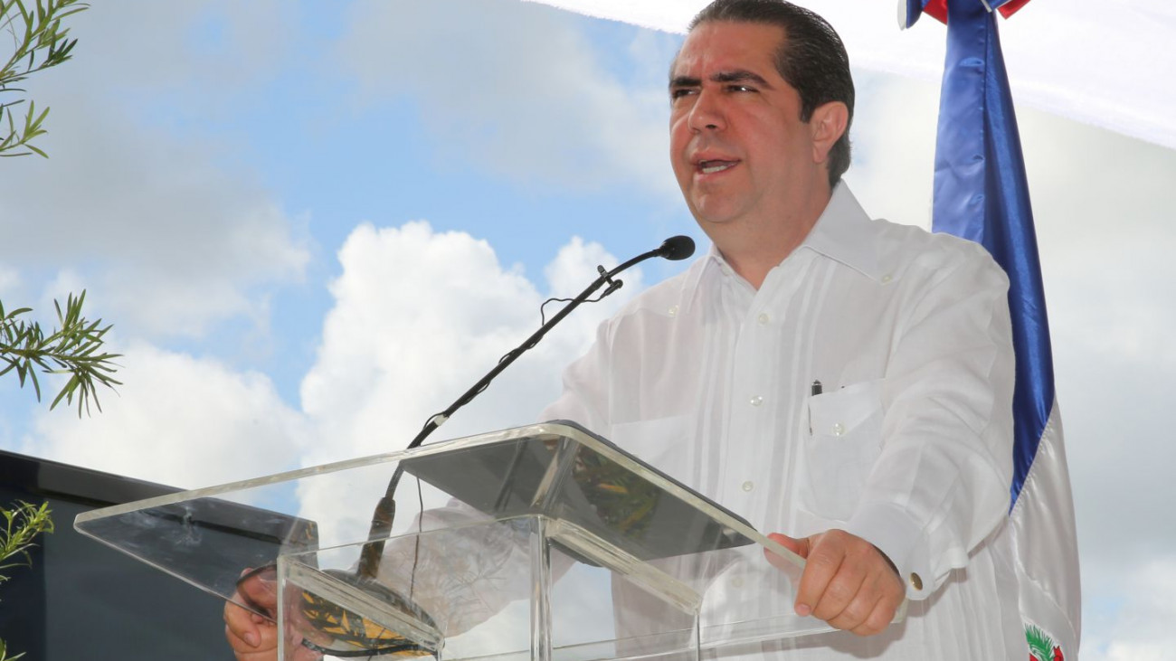 Ministro de Turismo, Francisco Javier García