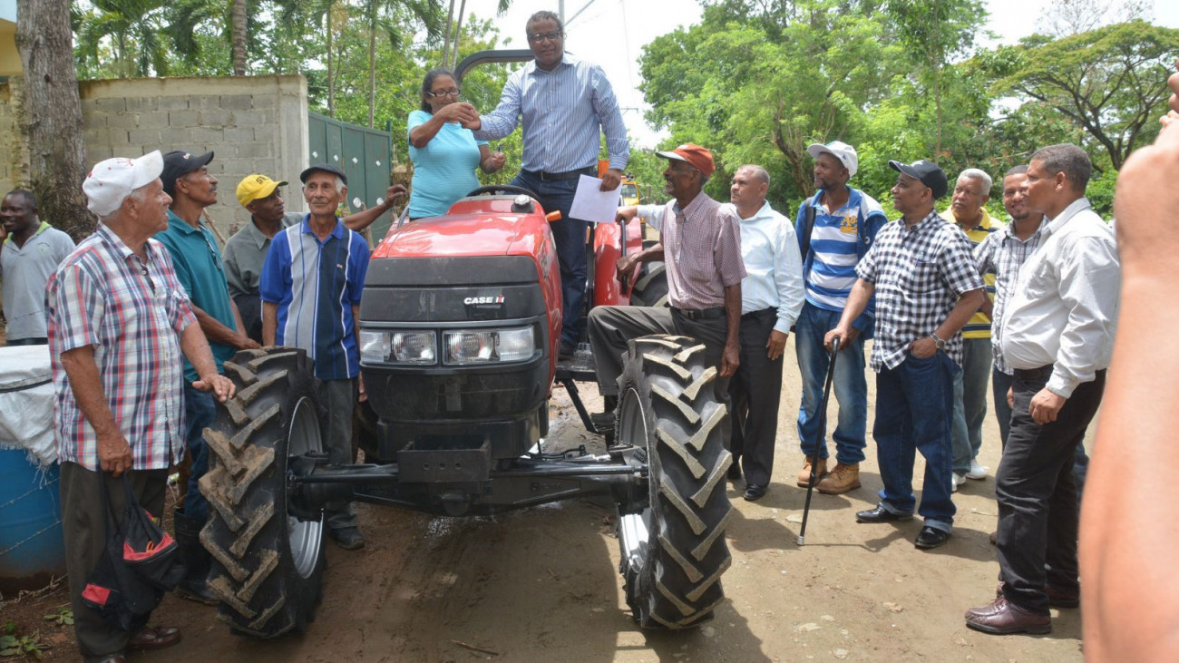 Entrega de tractor 