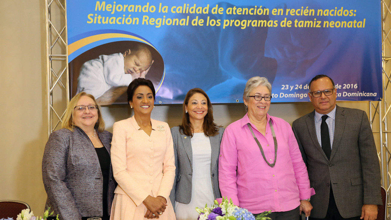 Candida Montilla en en el seminario “Mejorando la calidad de atención en los recién nacidos". 