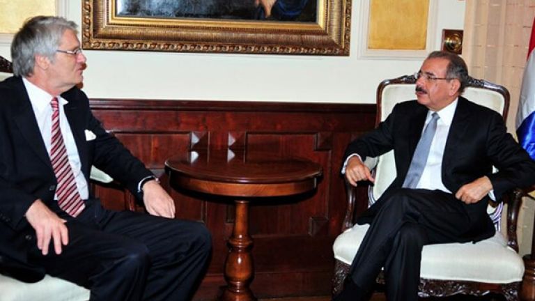 Presidente Danilo Medina y embajador de embajador de Alemania en el país, Thomas C. Bruns