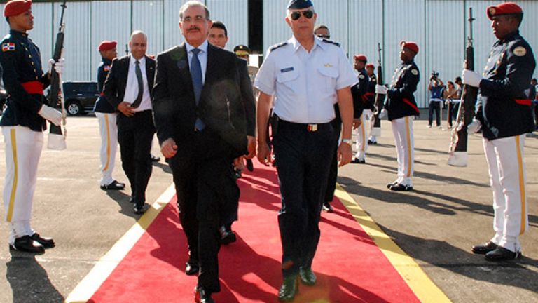 Presidente Danilo Medina sale hacia Honduras