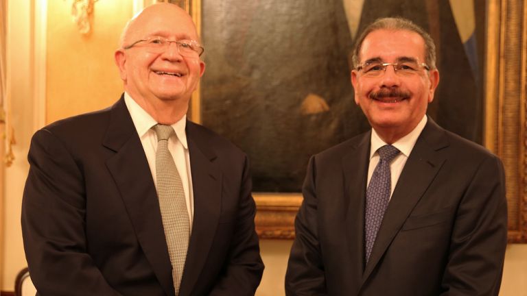 Presidente Danilo Medina y el canciller Carlos Morales Troncoso