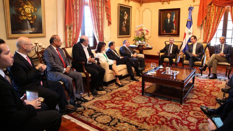 Presidente Danilo Medina durante la reunión con los empresarios