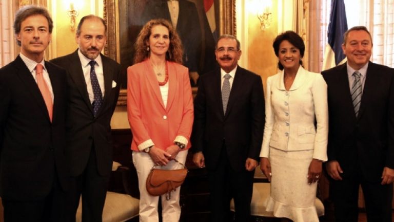 presidente Danilo Medina; primera dama Cándida Montilla de Medina y la infanta Elena