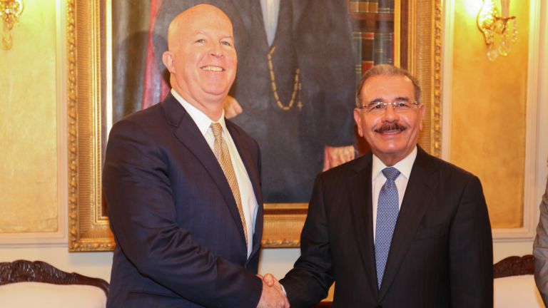 Presidente Danilo Medina y  el comisionado del Departamento de Policía de Nueva York, James P. O’neill