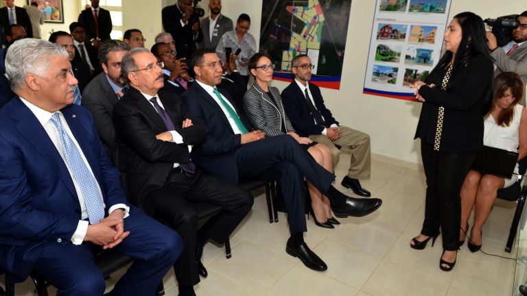 DM con Primer ministro Jamaica Andrew Holness en Ciudad Juan Bosch
