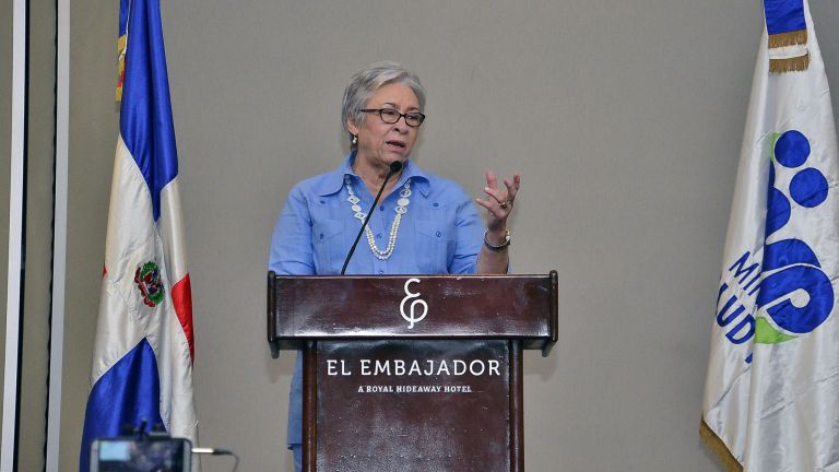 Ministra de Salud, Altagracia Guzmán Marcelino