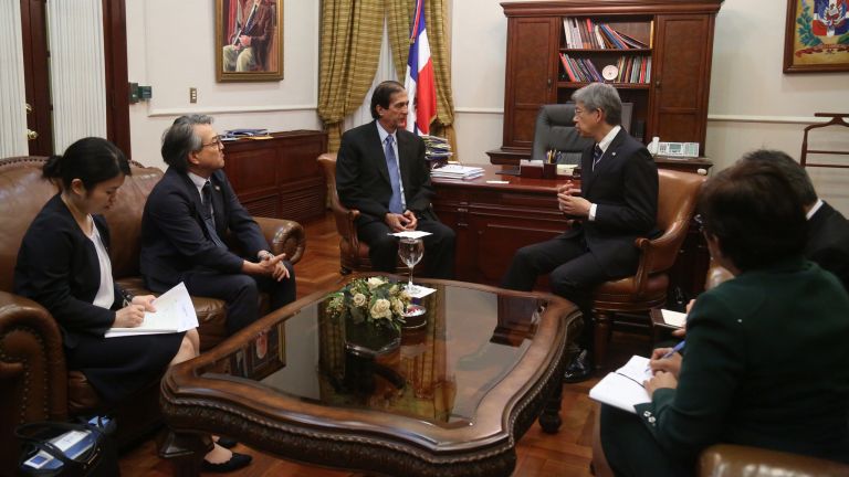 Gobierno japonés reitera apoyo a gestión del presidente Danilo Medina