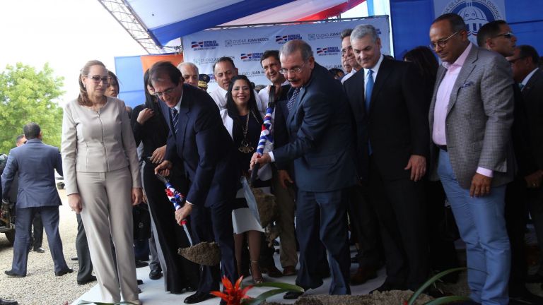 Presidente Danilo Medina deja iniciados trabajos de Ciudad Juan Bosch Santiago