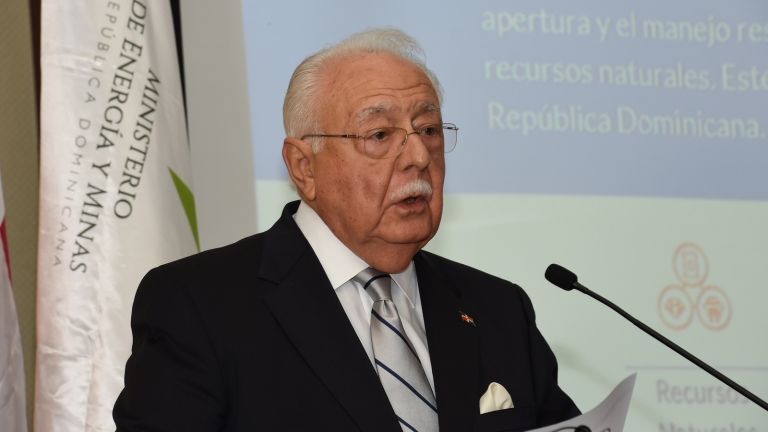 Antonio Isa Conde, ministro de Energía y Minas.