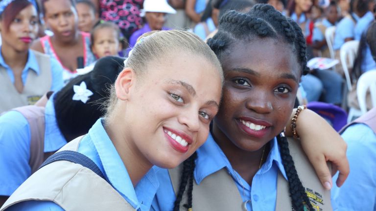 Danilo entrega seis escuelas en San Pedro de Macorís. En Guayacanes califican como un triunfo su liceo