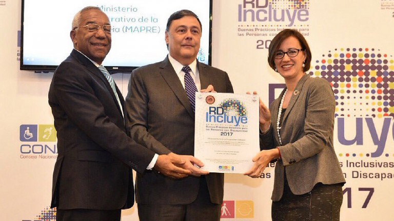 CONADIS y PNUD reconocen Ministerio Administrativo de la Presidencia por prácticas inclusivas