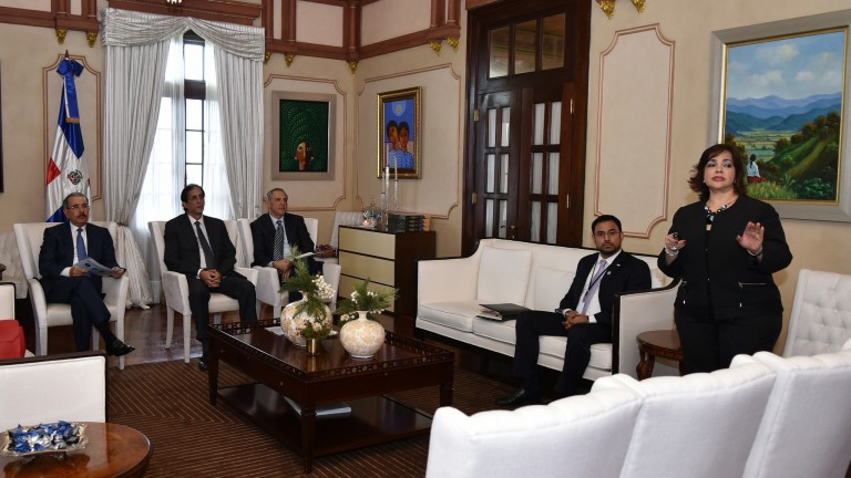 Presidente Danilo Medina encabeza reunión presentación Portal Transaccional de Compras Públicas