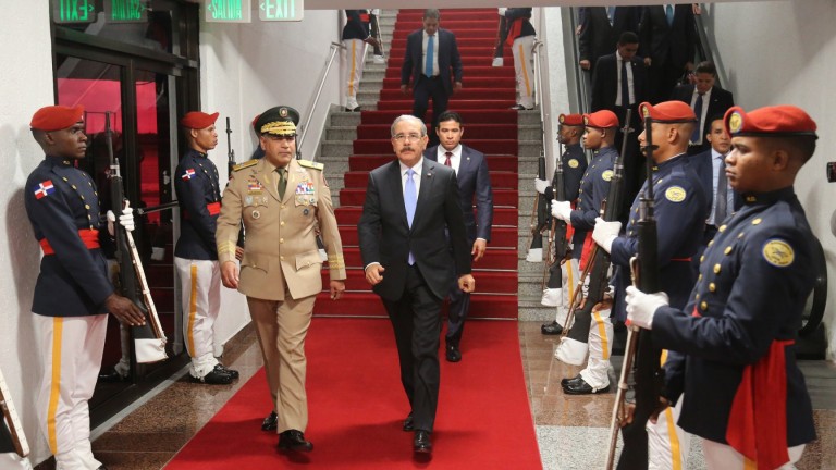 Danilo Medina llegada al Aeropuerto Internacional Las Américas