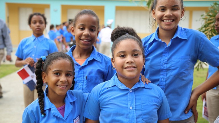 Moca recibe tres nuevas escuelas en beneficio más de 2 mil estudiantes. Asciende a 37 total planteles entregados por Danilo en Espaillat