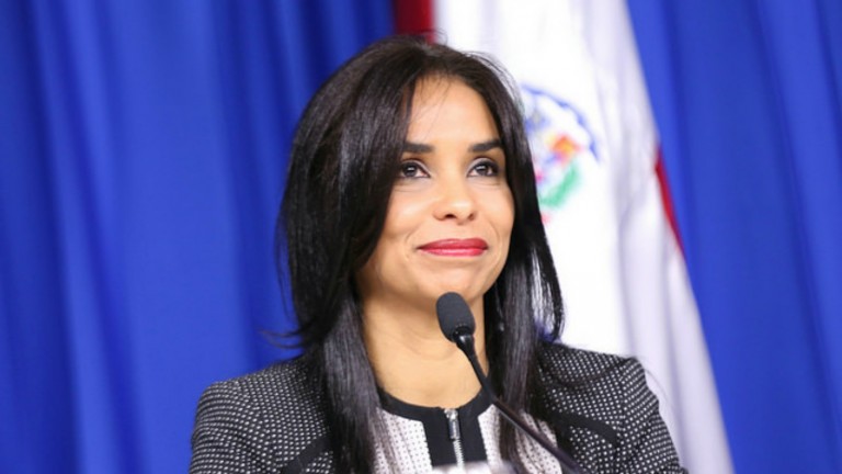 La directora del INTRANT, Claudia Franchesca de los Santos