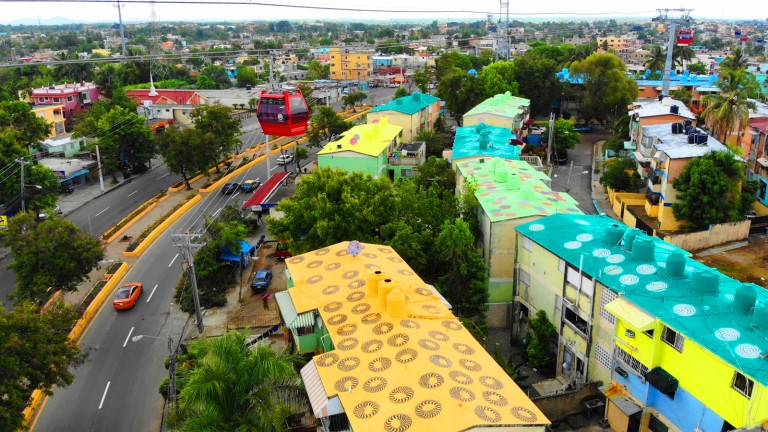 Teleférico de Santo Domingo: arte en el barrio