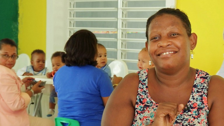 Paula Angomás. Madre con 3 hijos en Estancia Infantil, San Juan