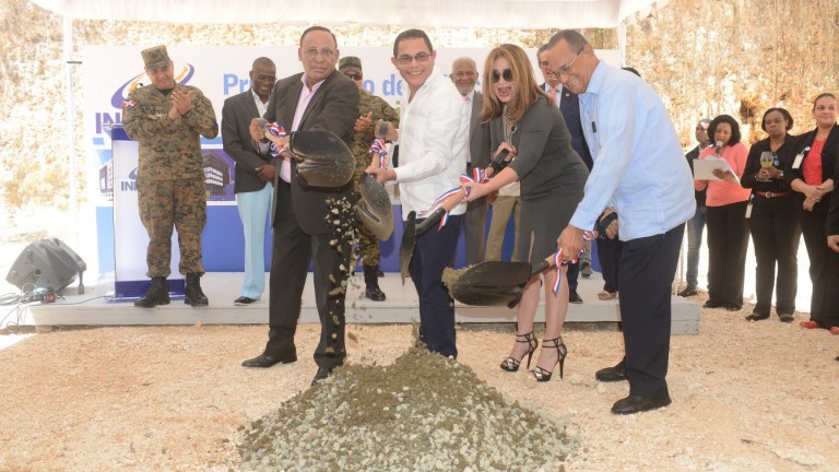 Con recursos propios, INFOTEP inicia construcción de moderno edificio en el que alojará su sede nacional y el CENAFOTEP     Con presupuesto propio, superior a los 773 millones de pesos, el Instituto Nacional de Formación Técnico Profesional (INFOTEP), inició hoy la construcción del Edificio Corporativo  Institucional (ECI).      Alojará su sede nacional y el Centro Nacional de Formación de Formadores Técnicos Profesionales (CENAFOTEP).   