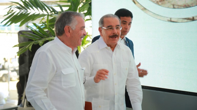 Danilo participa de inauguración Terminal Internacional Coastal Petroleum Dominicana, convertirá al país en centro logístico combustibles