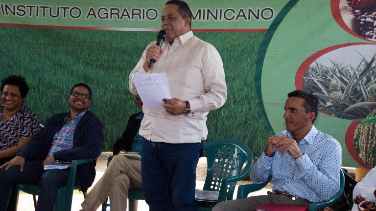Comisión presidencial da seguimiento a proyectos productivos y comunitarios aprobados en Visita Sorpresa a Arroyo Rico y Las Cañitas, Miches