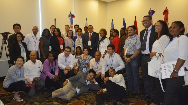 IAD resalta importancia Enfoque Mejoramiento de Vida para el Desarrollo Rural. Becarios de América Latina conocerán experiencia dominicana