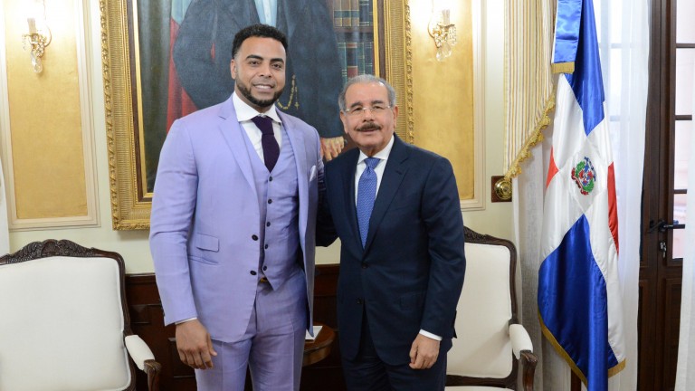 Danilo Medina y Nelson Cruz, en Palacio Nacional República Dominicana