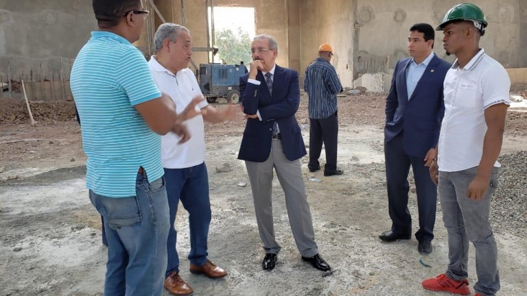Danilo Medina realiza Visita Sorpresa de seguimiento a construcción Santuario Santo Cristo de los Milagros, en Bayaguana