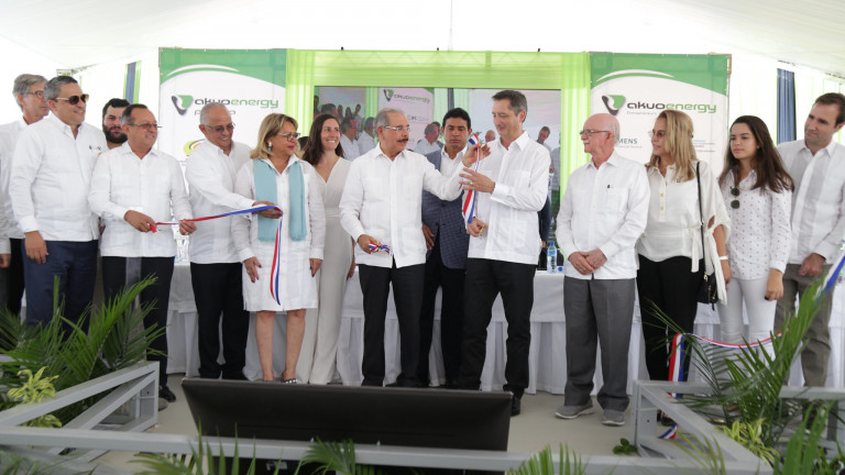 Danilo Medina participa en inicio operaciones PECASA