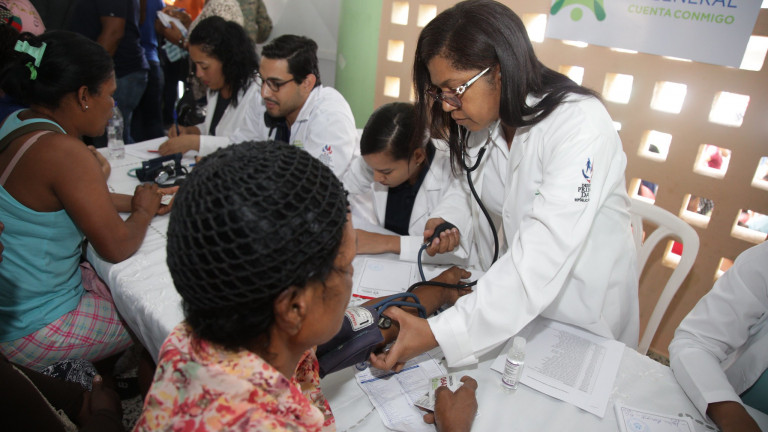 Operativo médico del DPD en provincia Duarte