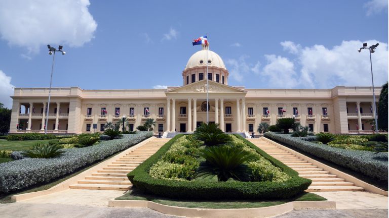 Fachada del Palacio Nacional de la República Dominicana 
