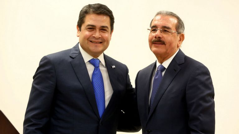 Danilo Medina y Juan Orlando Hernández 