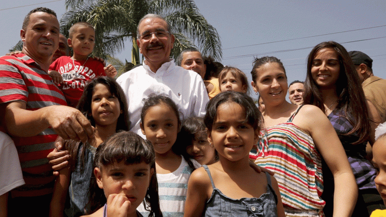 Presidente Danilo Medina junto a ciudadanos y ciudadanas 