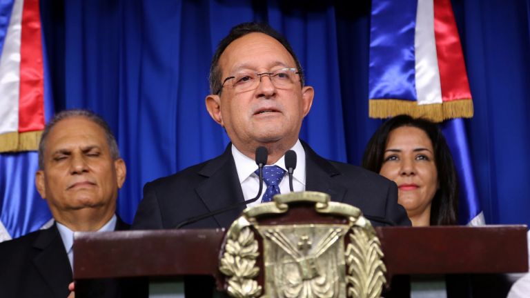 Ángel Estévez durante una rueda de prensa en el Palacio Nacional