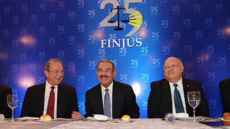 El presidente Danilo Medina durante un acto de la transparencia 