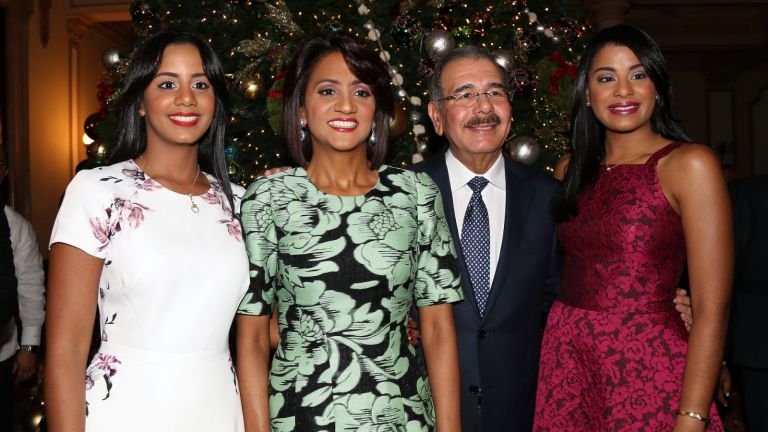 Danilo Medina y su familia