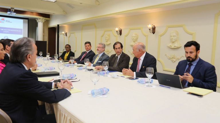 Ministro de la Presidencia, Gustavo Montalvo encabeza la reunión