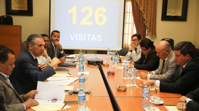 Ministro Administrativo de la Presidencia, José Ramón Peralta encabeza reunión